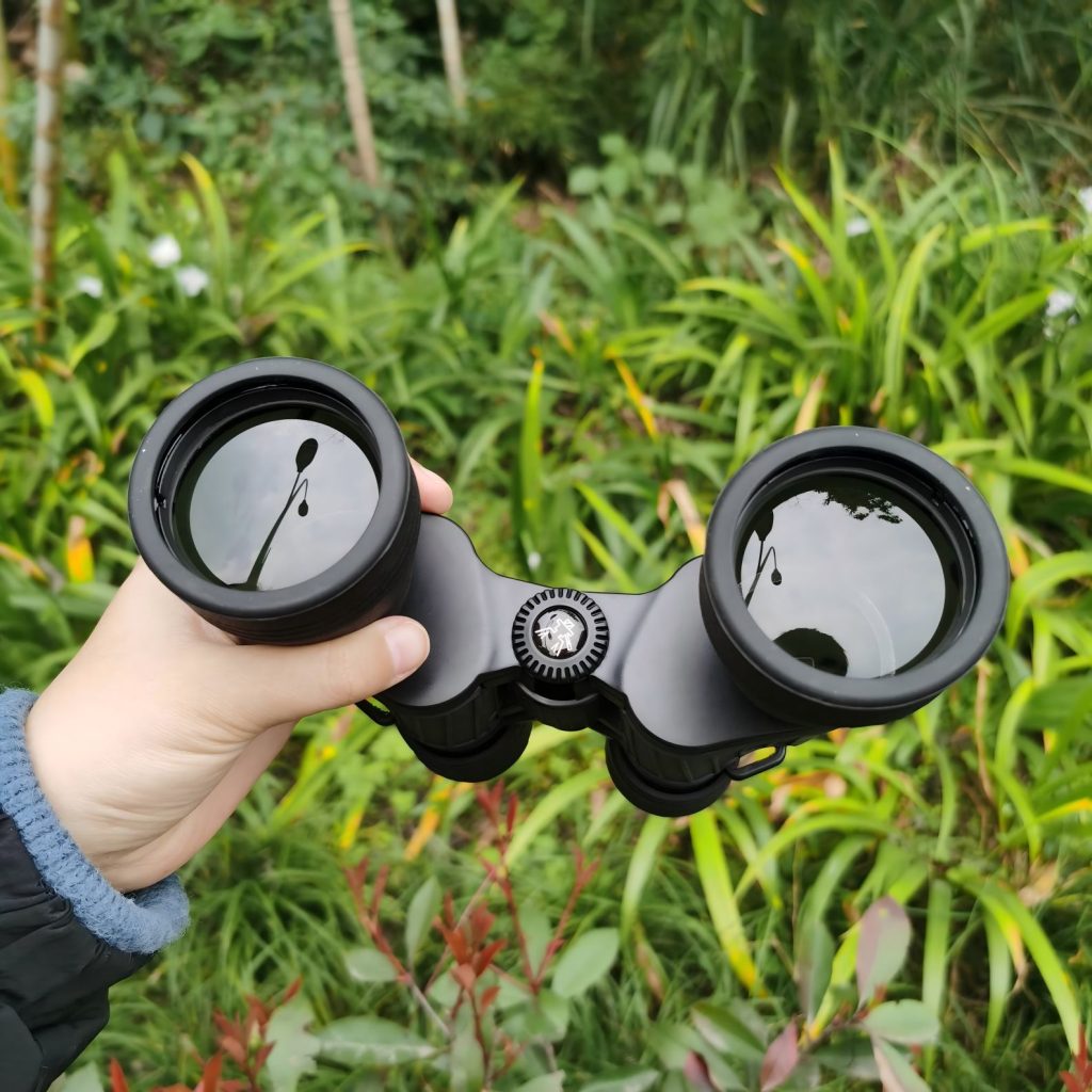 Professional-grade 10x50 Long Range Binoculars YIKP1050-15 5
