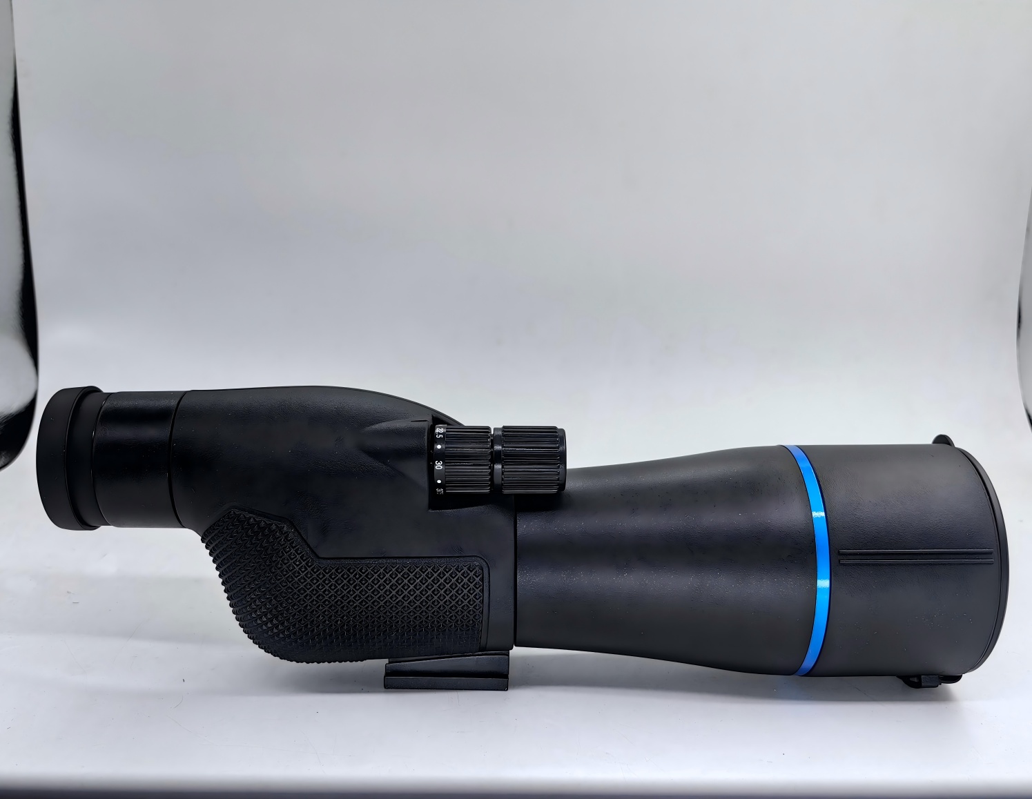 Compact 15- 45x Spotting Scope for Shooting and Wildlife Monitoring HUYAS154560-9 4