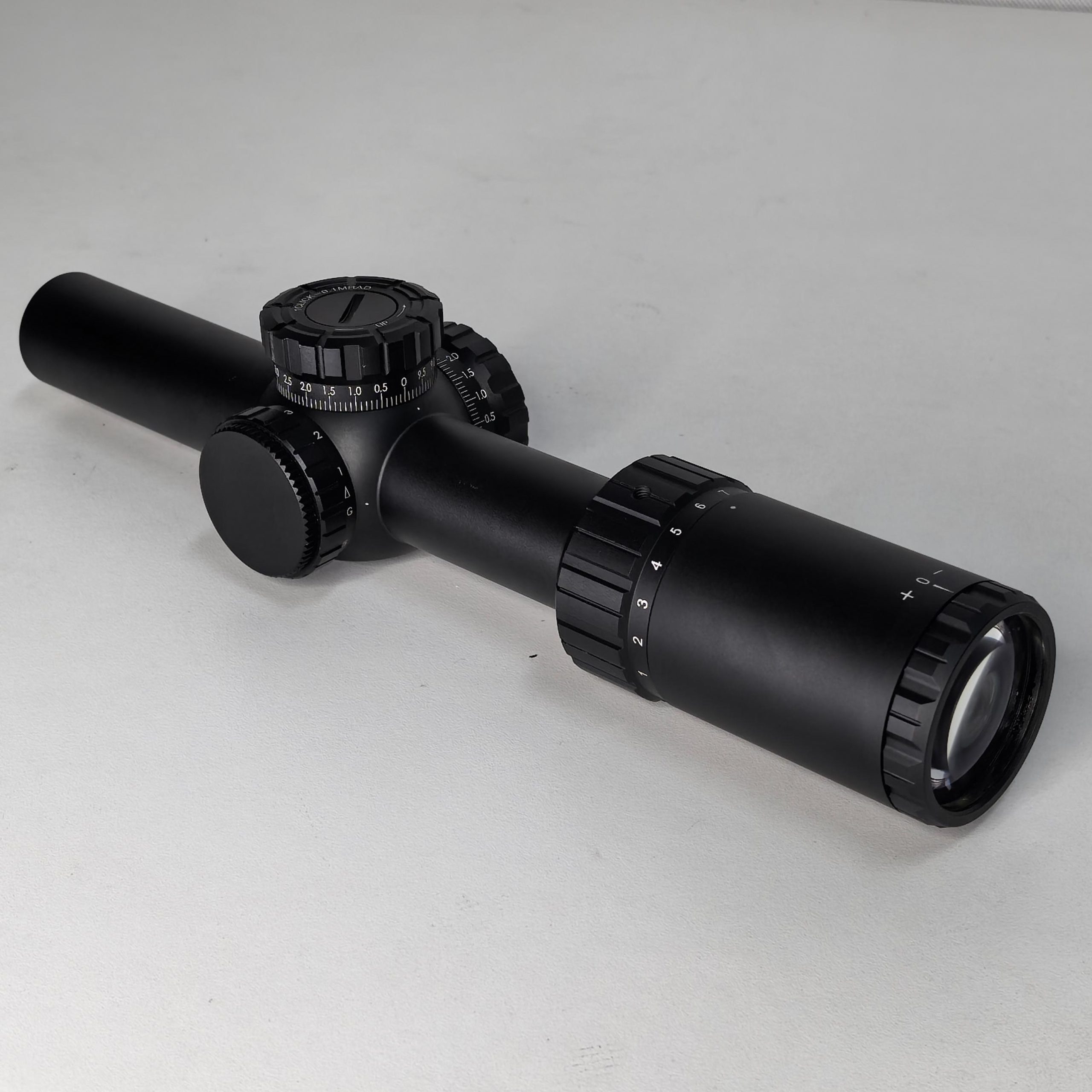 1-10x24 LPVO Rifle Scope XIF1-10X24 FFP
