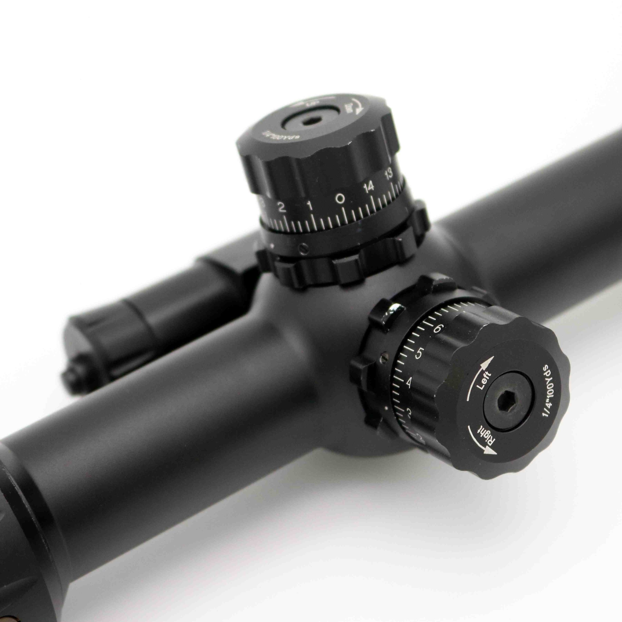 Versatile 3–9x Laser Rifle Scope HUQ3-9X42E