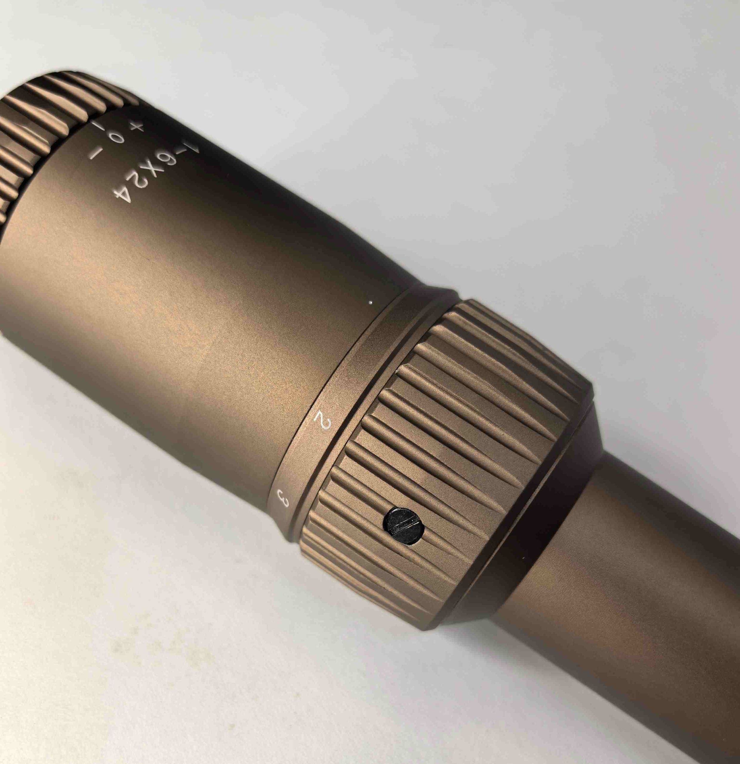 1–6X24 IR LPVO Rifle Scopes WUX1-6X24 SFP
