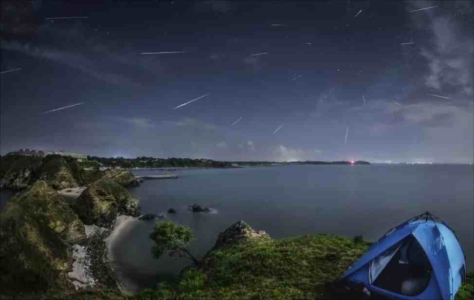 Prepare for Meteor Shower Viewing