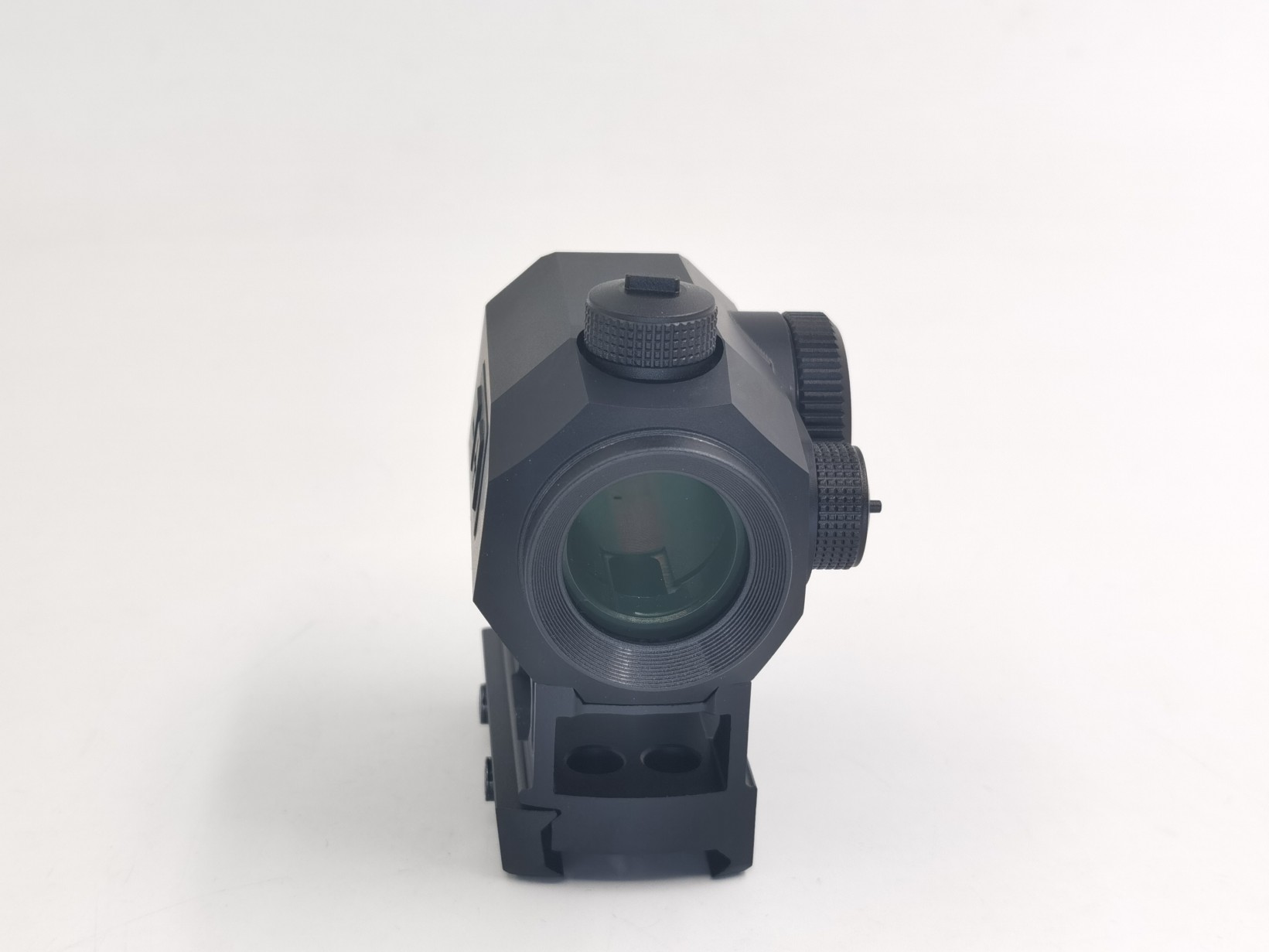 Iluminación electrónica variable; probada según cinco estándares MIL-STD Mira de punto rojo para rifle MDT1203TR