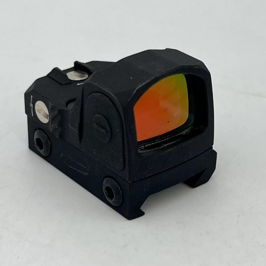 Red Dot Sight with 1x Magnification, for Pistols, Ideal for Hunting and Tactical Shooting XIX1405OR