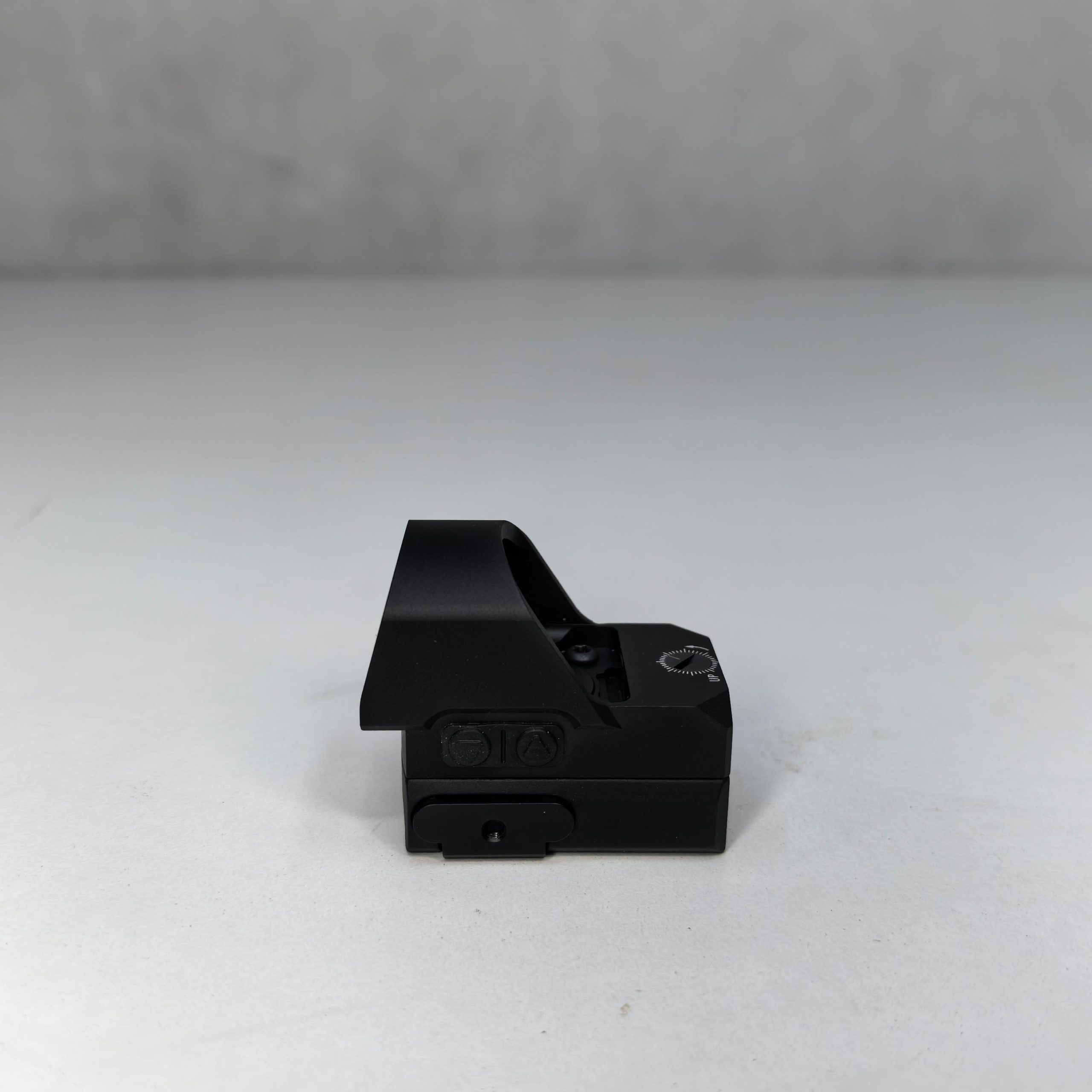 Multi-pattern Open Reflex Tactical-grade with Power-saving LED Large Window Pistol Crossbow Red Dot Sight HUQ1202OR