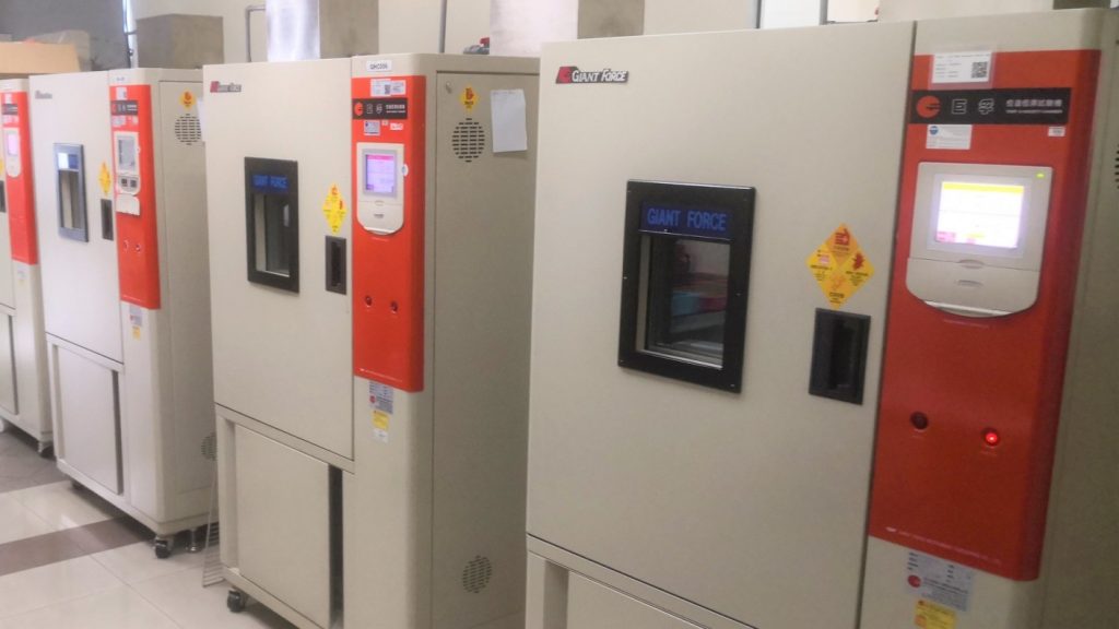 A temperature-and-humidity test chamber can simulate high temperature, high humidity, and temperature cycling to verify internal condensation control and structural reliability.