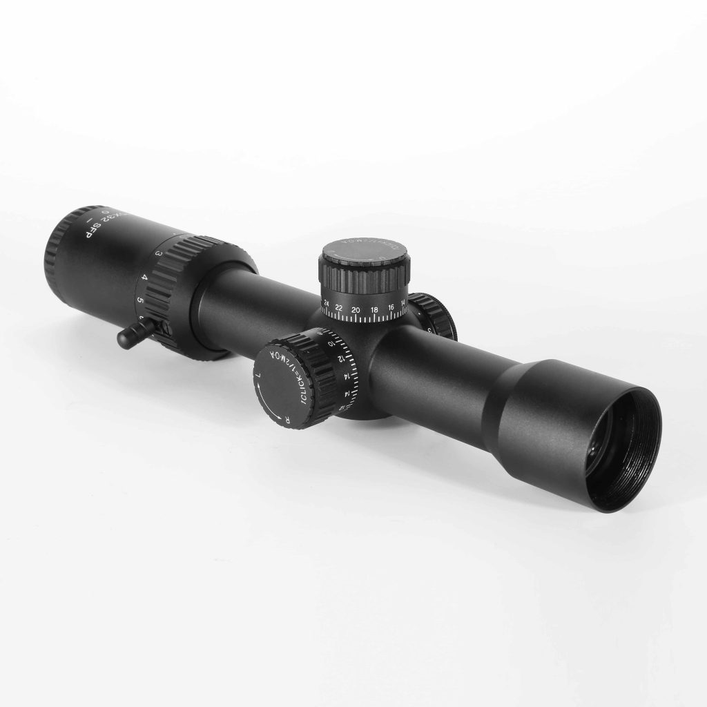 General & Mid-Range Hunting Scopes BEM1.5-15X321 SFP/FR
