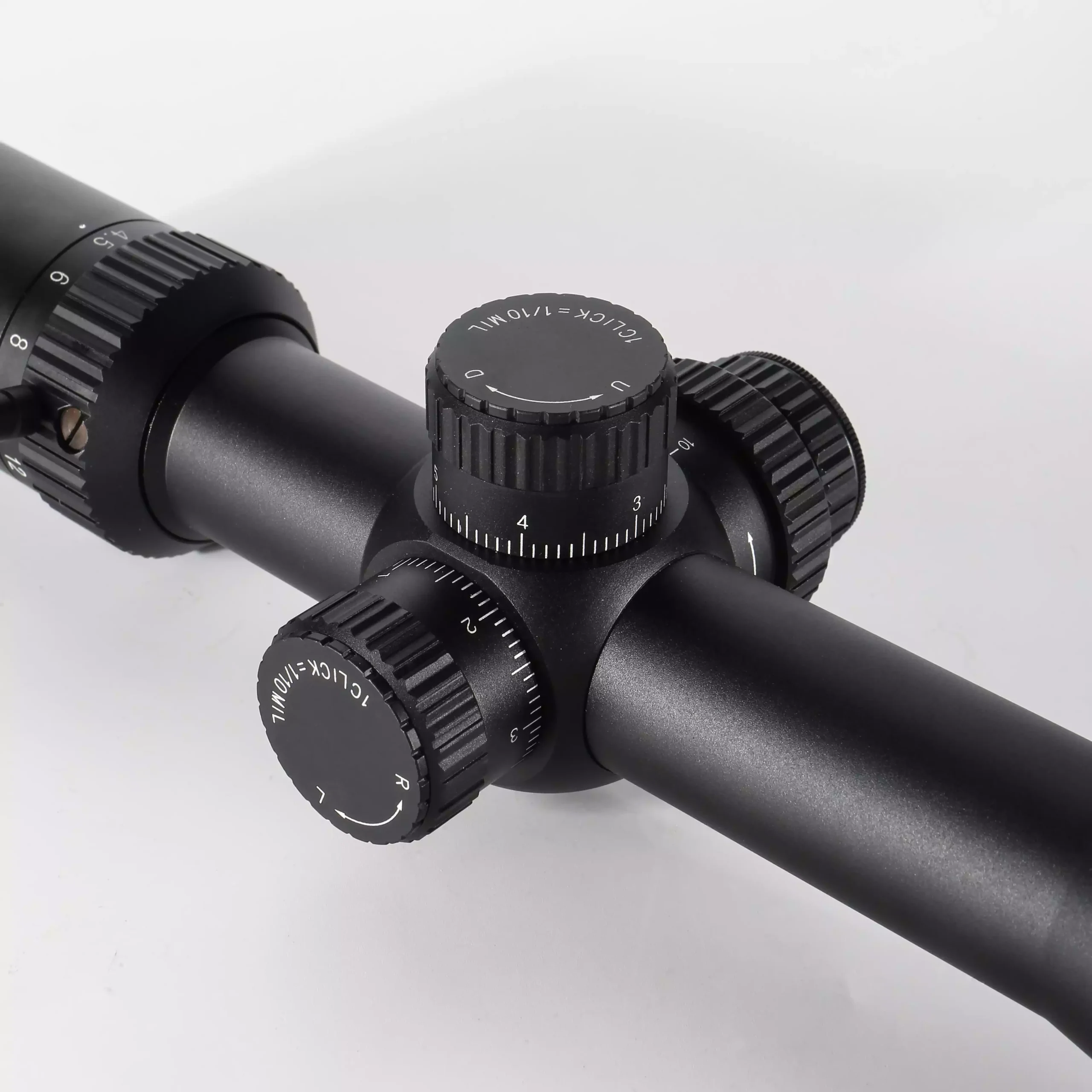 Long Range Hunting Scopes BEM4.5-18X501 SFIR