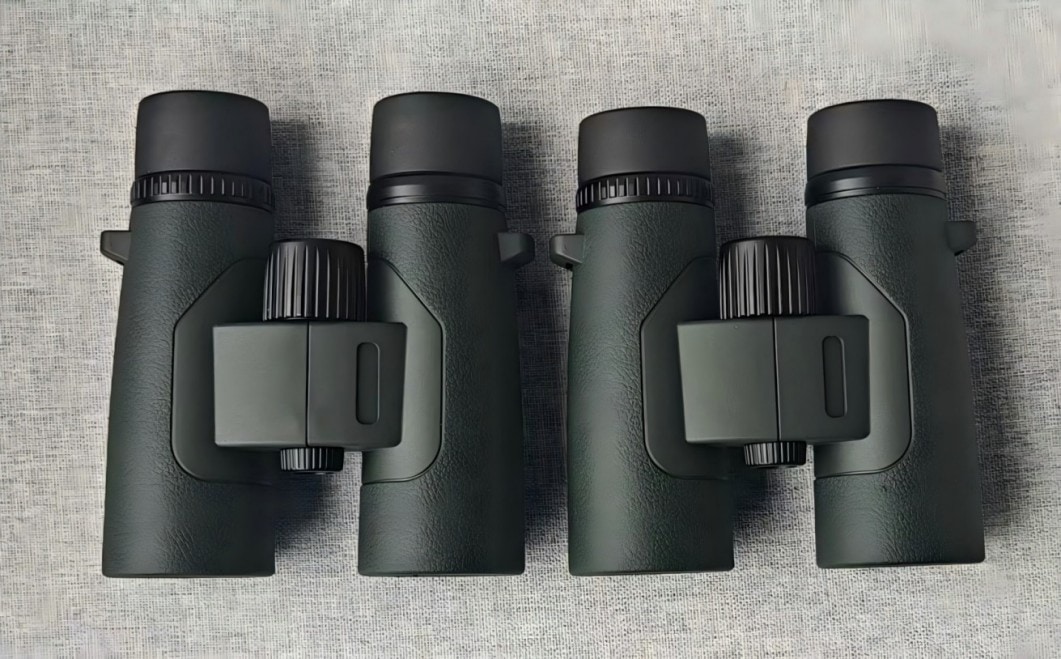 YIKR842-8 Binoculars
