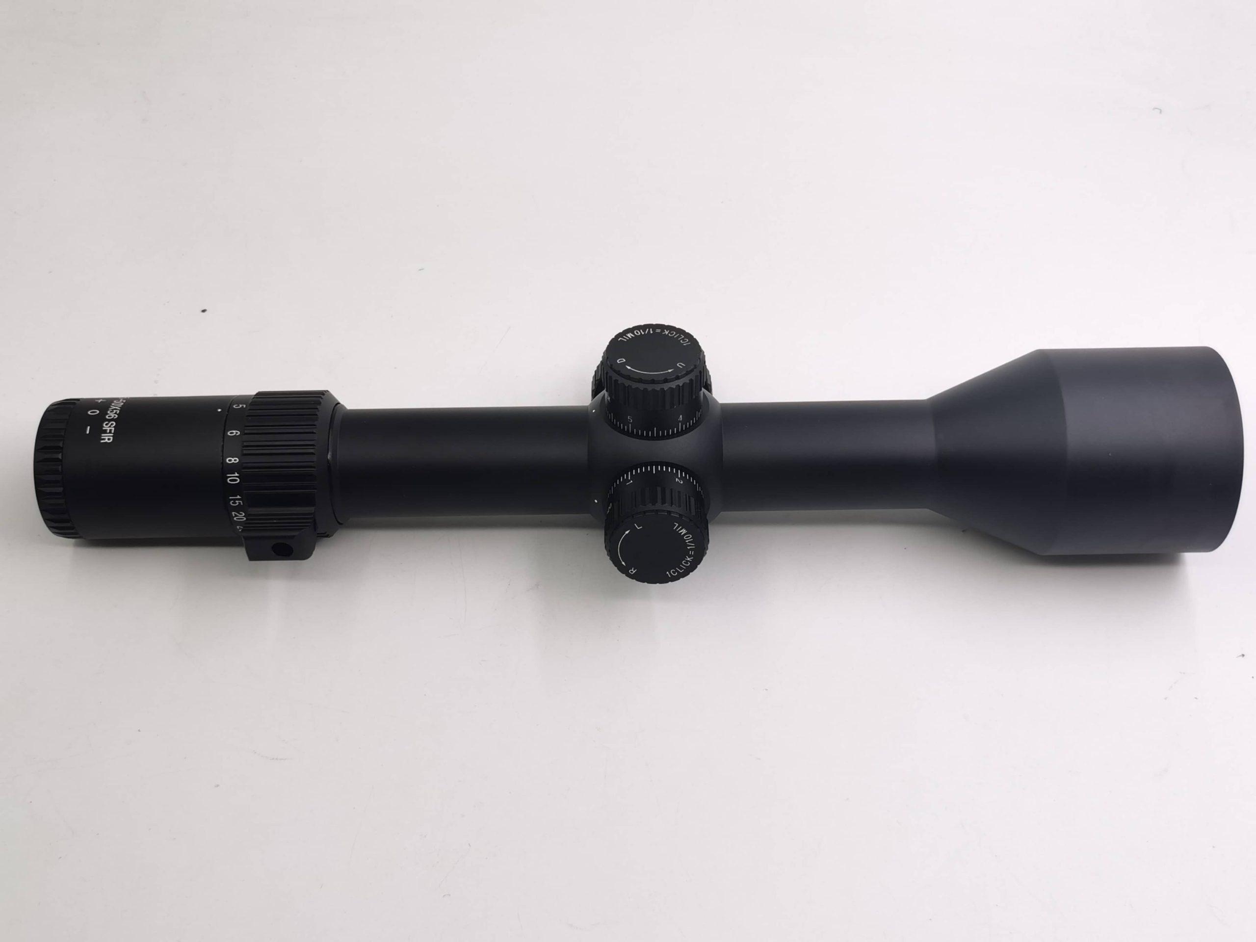 High-Zoom Large-Objective Rifle Scopes BEM5-50X561 SFIR