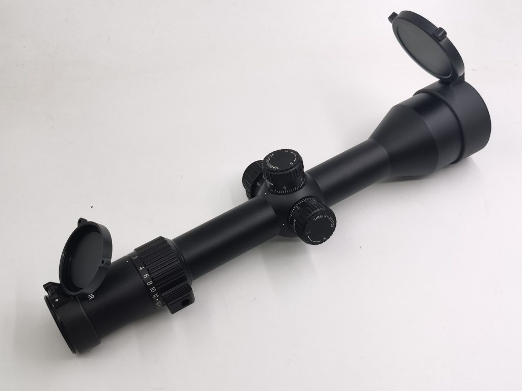 High-Zoom Large-Objective Rifle Scopes BEM3-30X56SFIR