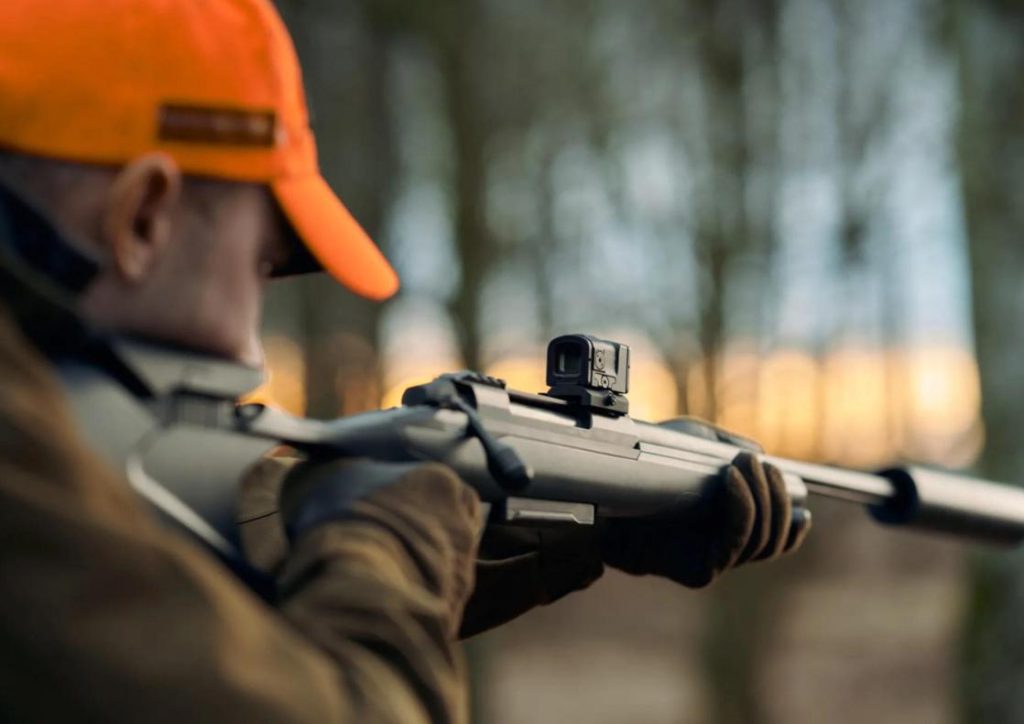 red dot for hunting